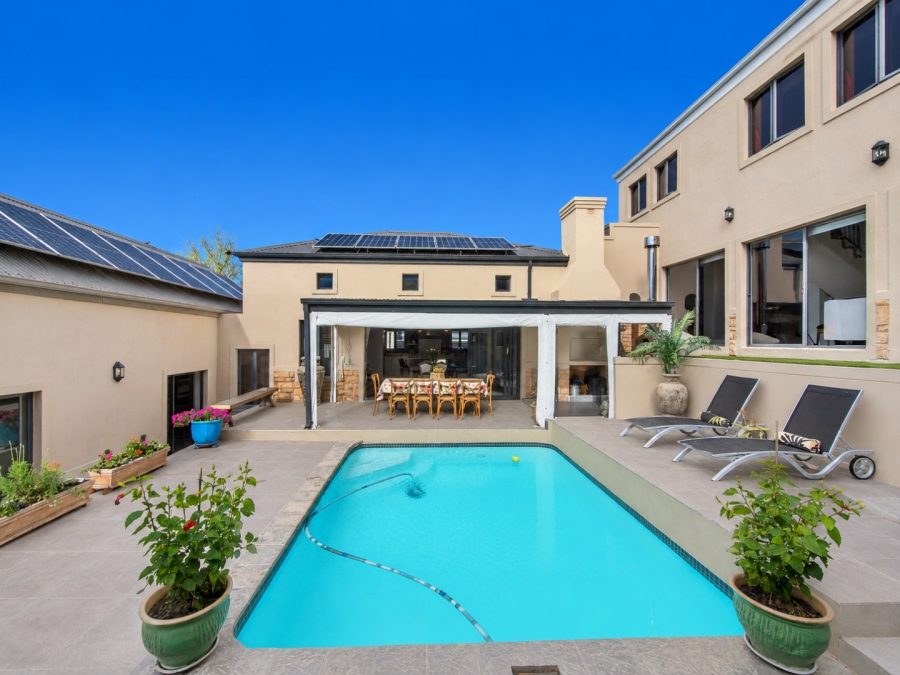 4 Bedroom Property for Sale in Atlantic Beach Golf Estate Western Cape